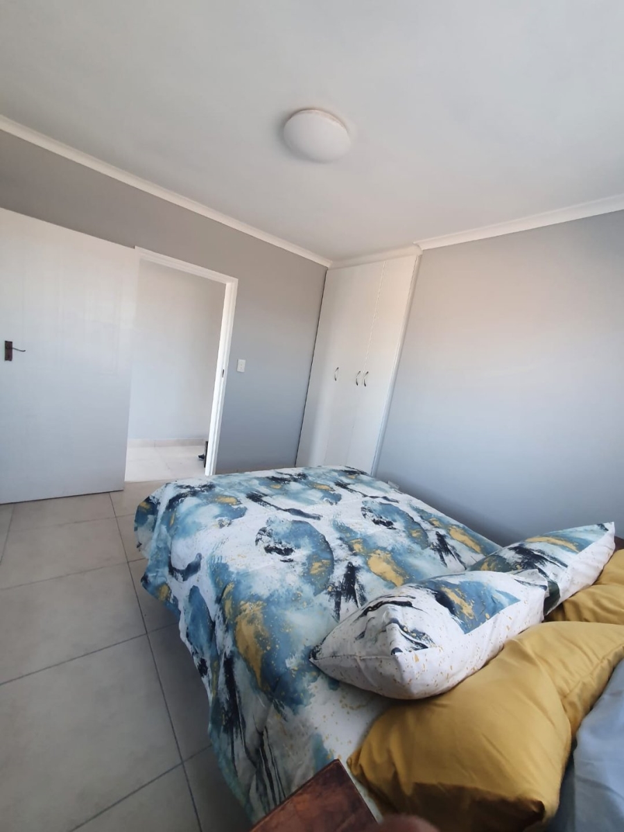 1 Bedroom Property for Sale in Strand Industria Western Cape